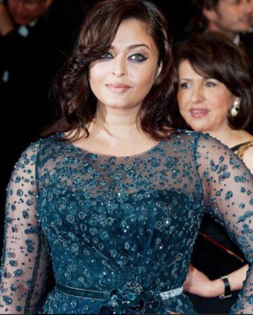 艾西瓦娅印度国宝级美人长胖被骂做叛国被迫嫁给香蕉树