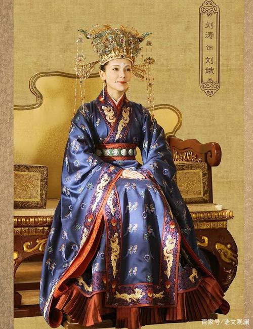 进宫以后,刘娥和众多妃子之间关系一直融洽,特别是和杨淑妃之间一直