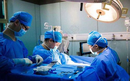 无痛清宫手术只需3-5分钟?过来人谈经历,别误信广告宣传