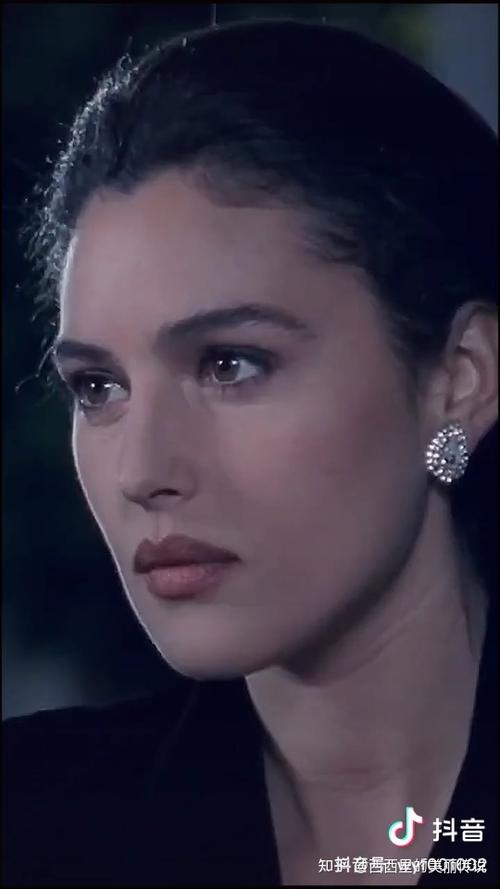 莫妮卡贝鲁奇是不是世界上最美的女人