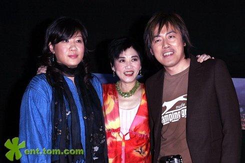 张宇和老婆十一郎(原名叫萧慧文)是一对珠联璧合的夫妻.