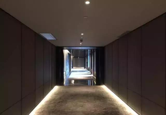 魔都现深坑酒店,花费10年砸6亿,明年5月试运营!