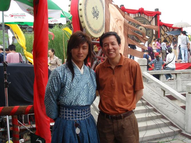  p>魏永刚,影视制作人;影视娱乐传媒职业经理人;市场营销人.