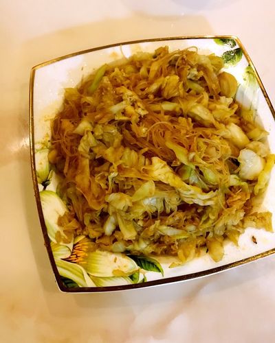 艾宛做的包菜粉丝炒鸡蛋