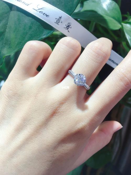d色vs2手捧花钻戒_手捧花_钻戒_婚嫁_婚礼造型