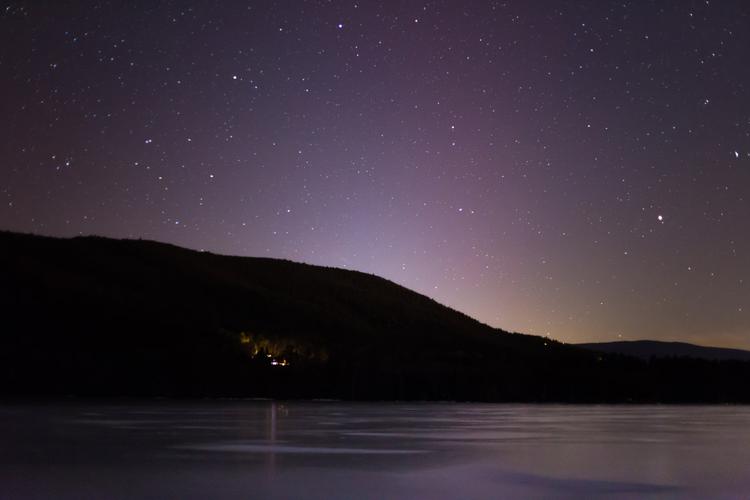 山脉和星系的暗摄影-夜晚,天空,山,星星,水,移动壁纸,自然,银河,银河