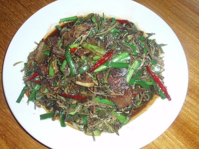 香椿炒腊肉