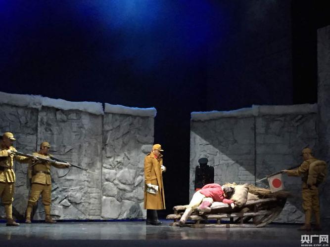 大型话剧《赵一曼》成都震撼上演 英雄内心世界真实再现