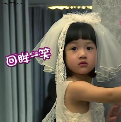 neinei,本名吴欣怡,偶像演员吴尊的女儿.