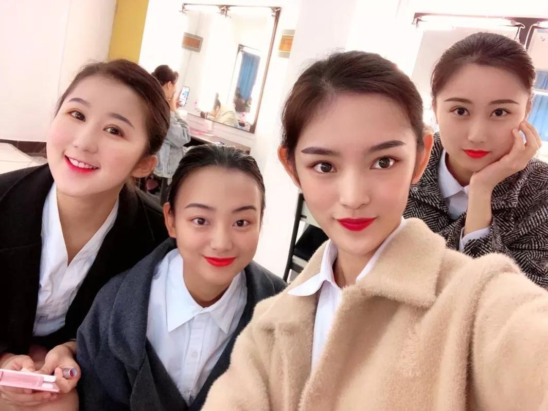 凯创空乘上航学姐的艺考之路