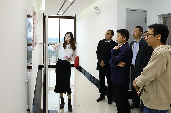 四川省委宣传部副部长王忠臣调研自贡市贡井区宣传思想工作