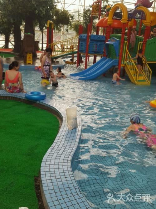 富华游乐园水上皇宫图片 - 第1张