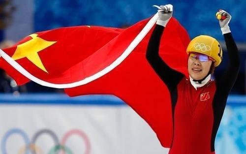 盘点中国11位冬奥会冠军男女比例3比8雪上项目冠军仅1人