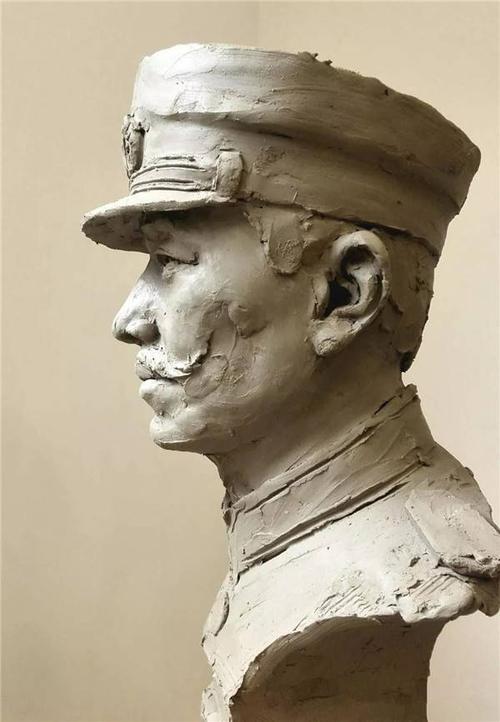 田跃民,中国著名雕塑家,画家,第二届南京青年奥林匹克运动会《九骏》