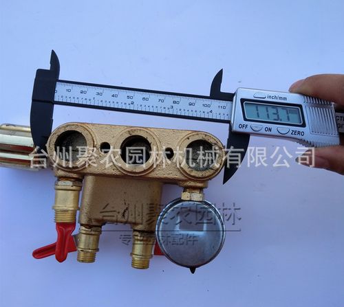 批发喷雾器配件/26型三缸柱塞泵自卸泵泵头/22型农用打药机配件