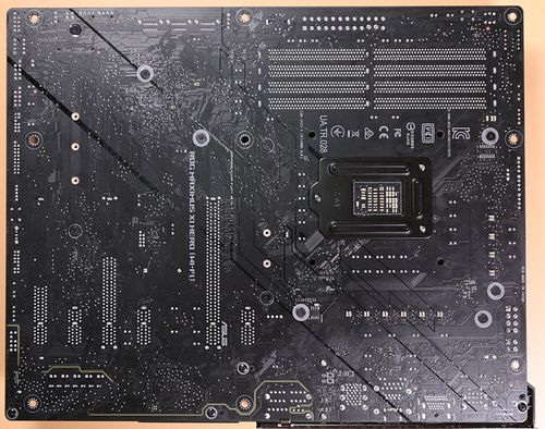 华硕rog maximus xi hero(wi-fi)z390电竞主板图赏!引入ai智能超频