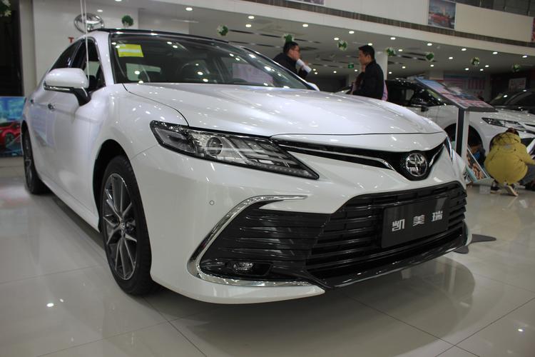 2021款凯美瑞实拍起售价稳定在1798万元省油还保值喜欢吗