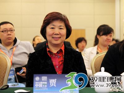 贾梅重视营养生活有效预防慢病