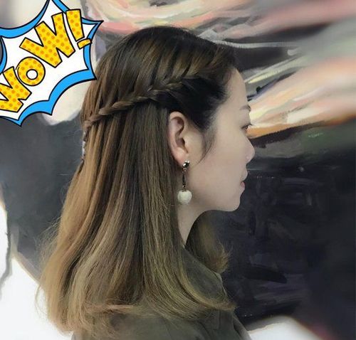 奔四女性别只会扎低马尾 四十岁女性这样扎发减龄还显气质