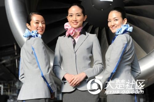 空姐制服造型比拼中国空姐最好看