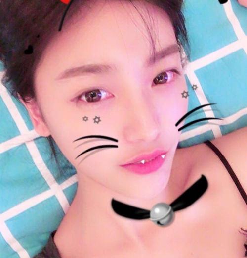 易梦玲以前的照片,找对风格好重要.