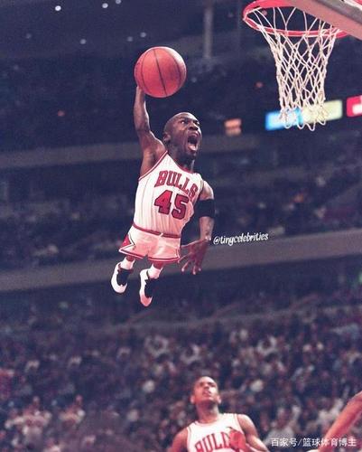 nba球星搞笑大合集:太可爱了,好想抱在怀里揉揉