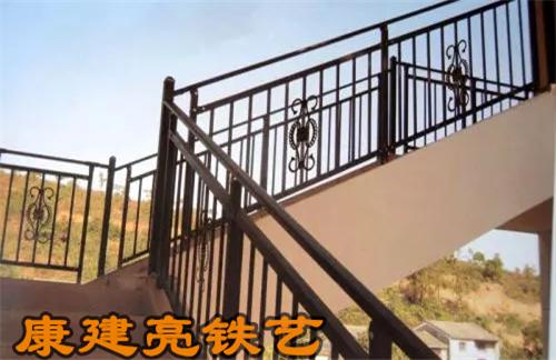 铁艺楼梯价格