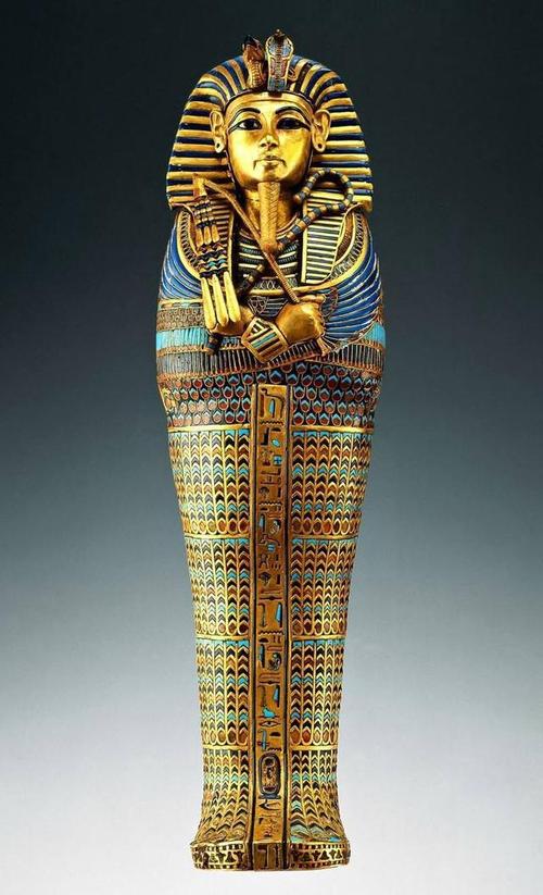 图坦卡蒙黄金面具背后的秘密:传奇法老竟是一个兔唇