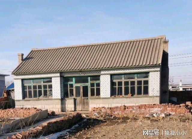            大瓦房-挂面就是前面