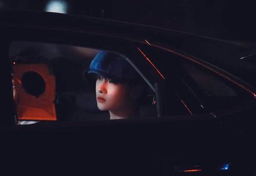 周震南出入皆豪车