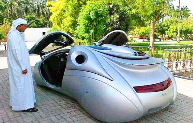 揭秘为啥迪拜豪车坟场1000万劳斯莱斯卖6万?王子5亿