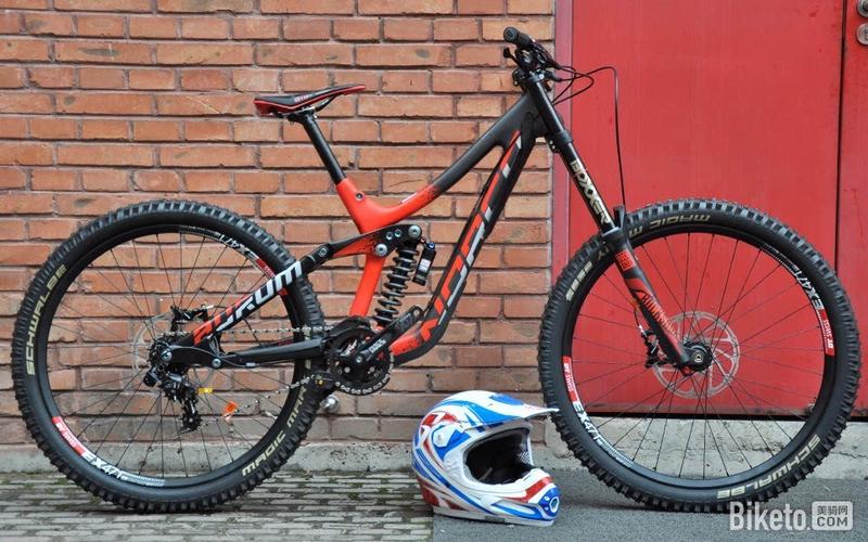 顶级速降山地车 2016款norco aurum