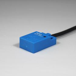 倍福宁接近开关ge-tl-w5mc2三线npn常闭dc6v-36v角柱接近开关_接近