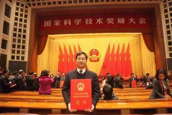 黄陂荣耀!长堰中学毕业陈松林当选中国工程院新科院士