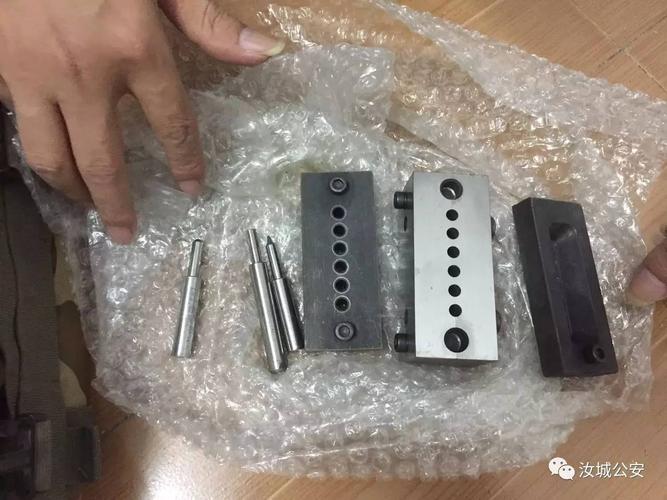 (制造铅弹模具) 经审查,范某对在网络上购买铅弹1000发以及组装制造