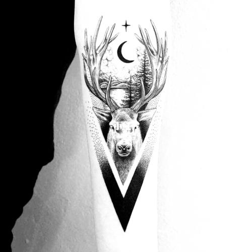 圣诞节麋鹿纹身手稿_圣诞节去哪玩_纹身_圣诞_美妆