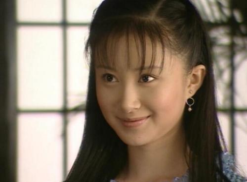 金粉世家八妹扮演者