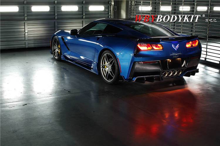 雪佛兰科尔维特c7改装rowen小包围前唇侧裙后唇尾翼机