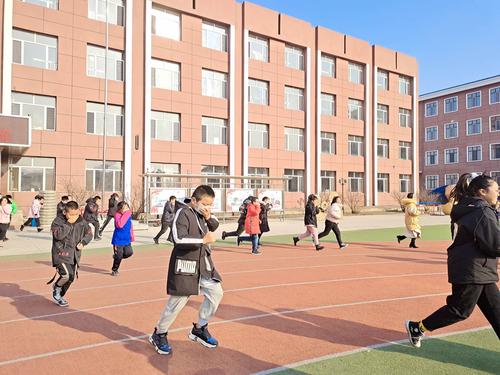 生命重于泰山------记五常市万宝学校2020消防安全逃生演练