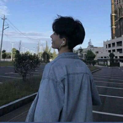 阳光干净男生侧面头像暖男帅气侧面图片