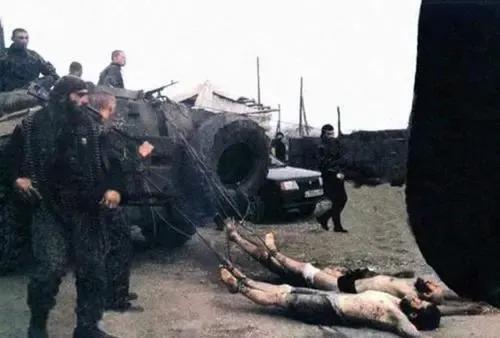 赫鲁晓夫上台后,否定斯大林对车臣的残忍政策.