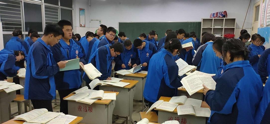 灵宝三高高二年级对学生纠错本高度重视,督促学生做好知识落实,提升