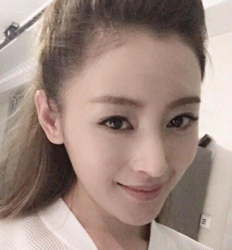 张天爱微博照片一天一个样?每次都撞脸不同明星,网友