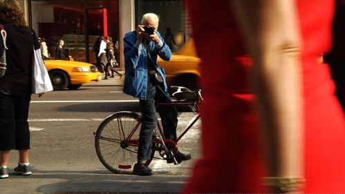 "街拍鼻祖"bill cunningham逝世,半个时尚界都哭了