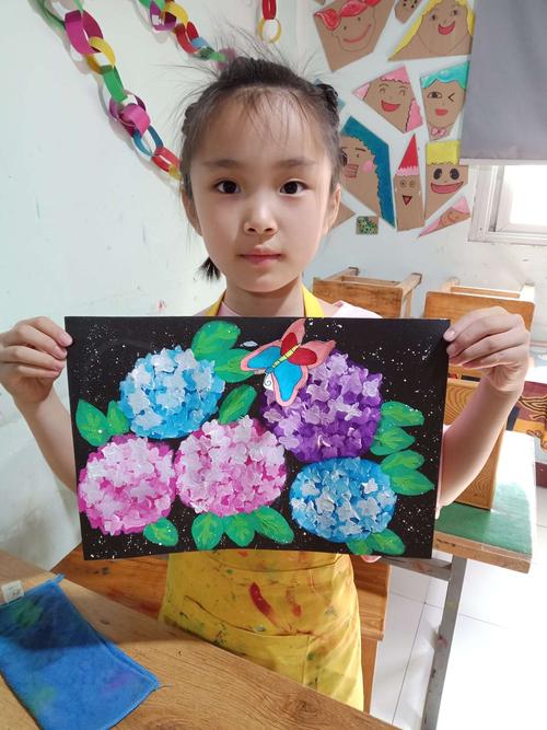 北色毕加索班5月12日《水粉绣球花》