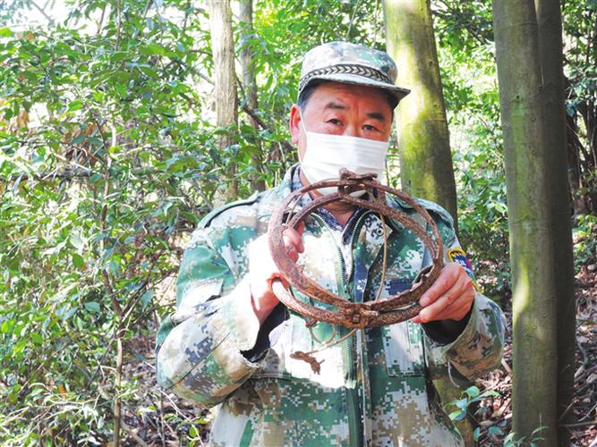 收缴捕猎工具保护野生动物