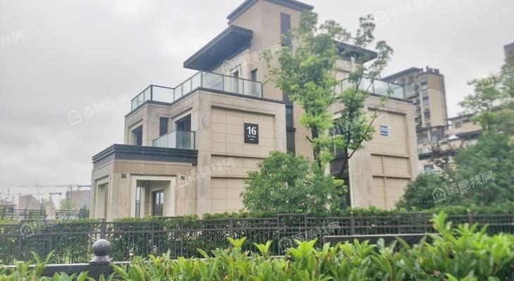 金地风华大境别墅二手房,风华大境联排别墅 前后大花园实用面积260平