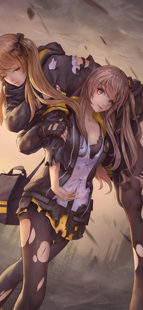 破烂袜依然性感的扛着受伤队友的动漫女战士