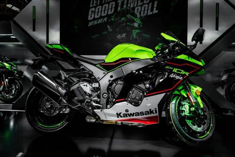 062368万元川崎全新zx10r登陆中国市场rr版一同发布丨北京摩展