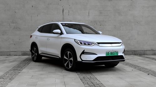 比亚迪宋plus ev:20万内电动suv实用之选